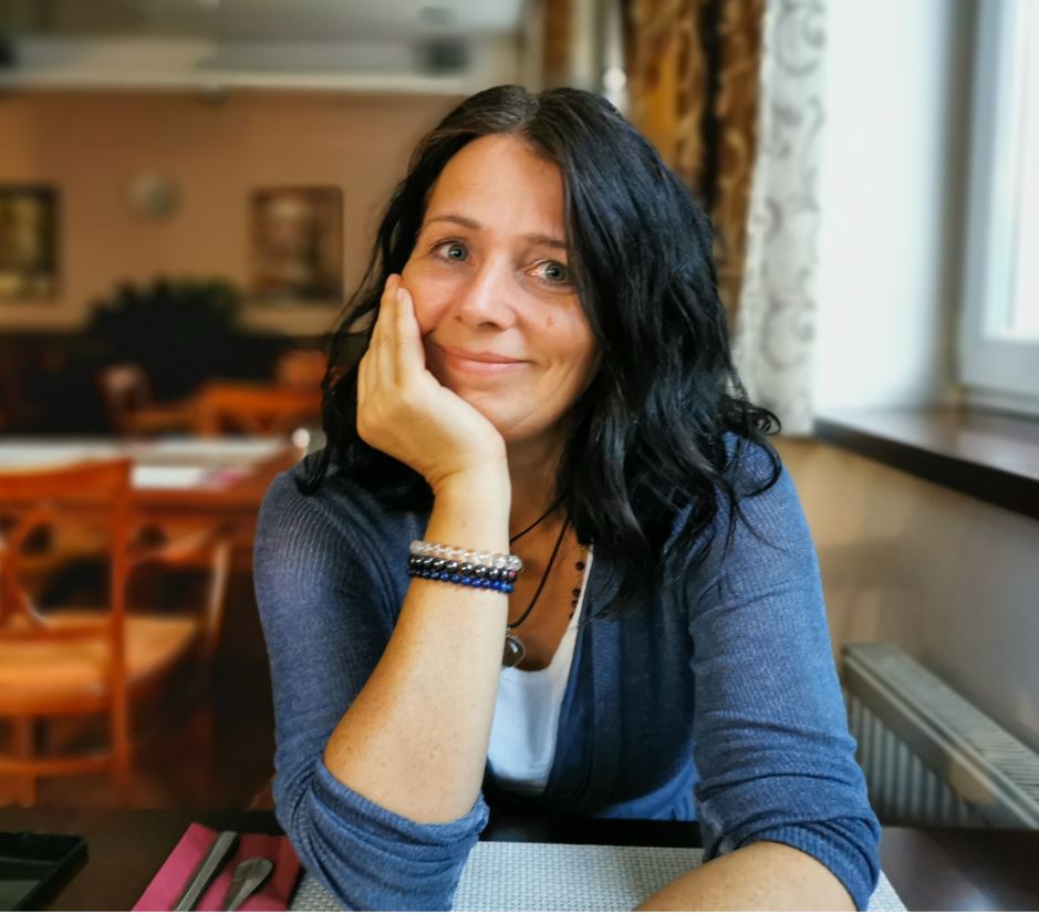 Barbora Harvišová | Serafin byliny